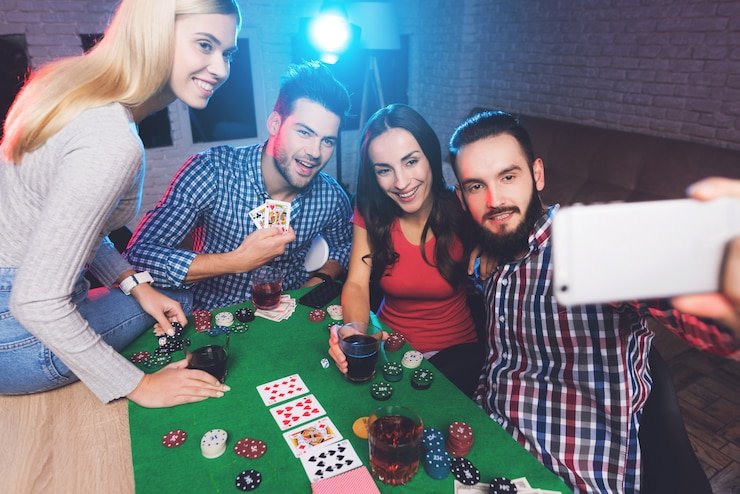 Dashboard live casino togel cc menampilkan tabel aktif dengan dealer dan limit taruhan
